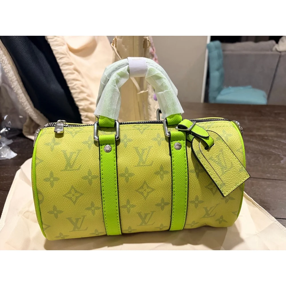 LV Keepall Bandoulière 25 taigarama XS Duffle Bag Neon Green Monogram Canvas Cro - Picture 5 of 11